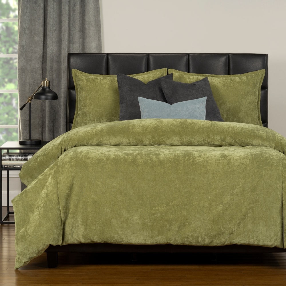 Mixology Padma 7 Piece Duvet Cover and Insert Set