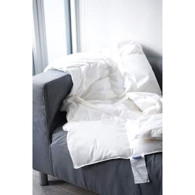 600 Loft White Down Lightweight Throw with Pure Cotton Shell