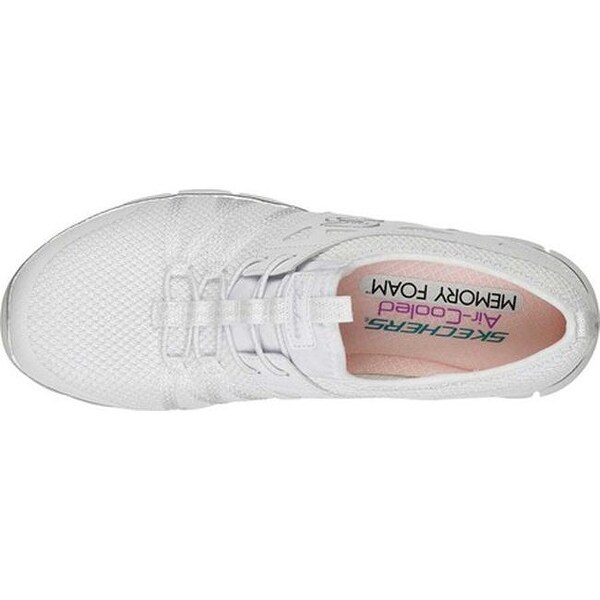 skechers what a sight