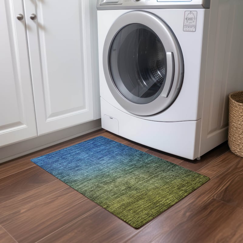 Machine Washable Indoor/ Outdoor Chantille Modern Ombre Rug - Olive - 1'8" x 2'6"