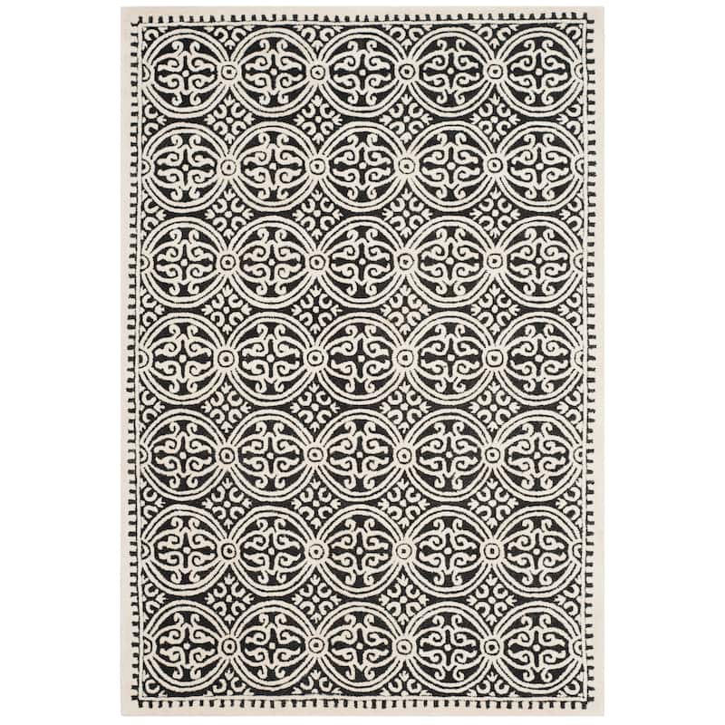 SAFAVIEH Handmade Cambridge Myrtis Moroccan Wool Rug