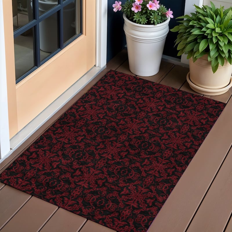 HomeRoots Medallion Transitional Rectangle Outdoor Rug - 3' x 5'