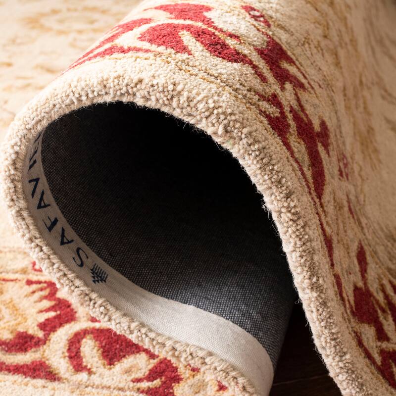 SAFAVIEH Handmade Anatolia Zelmira Traditional Oriental Hand-spun Wool Rug