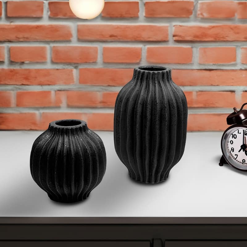 Black Set of 2 Vertical Grooved Ceramic Squat and Oblong Table Vases