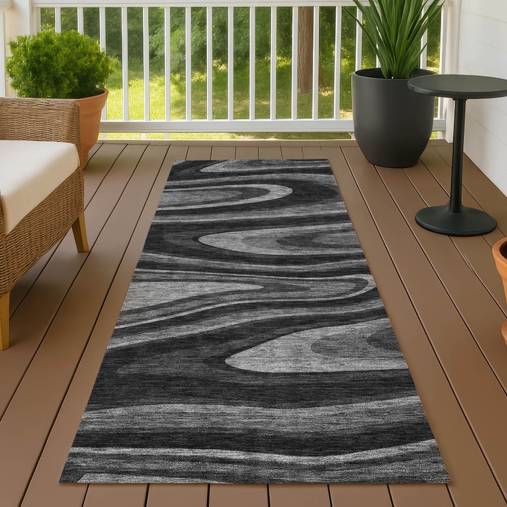 Machine Washable Indoor/ Outdoor Abstract Busey Chantille Rug