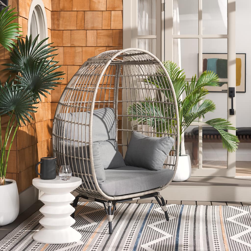 SAFAVIEH Outdoor Living Emmett Egg Chair - 40"W x 35"D x 60"H