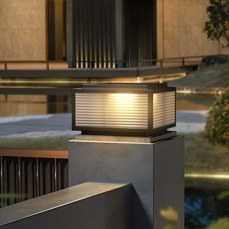 Solar Powered Post Cap Lights for Pillars, Modern Outdoor Post Lights - Black