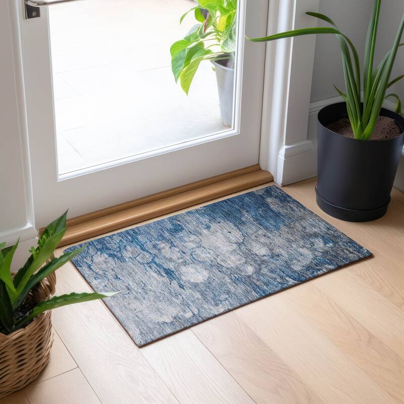 Machine Washable Indoor/ Outdoor Chantille Modern Abstract Rug - Blue - 1'8" x 2'6"