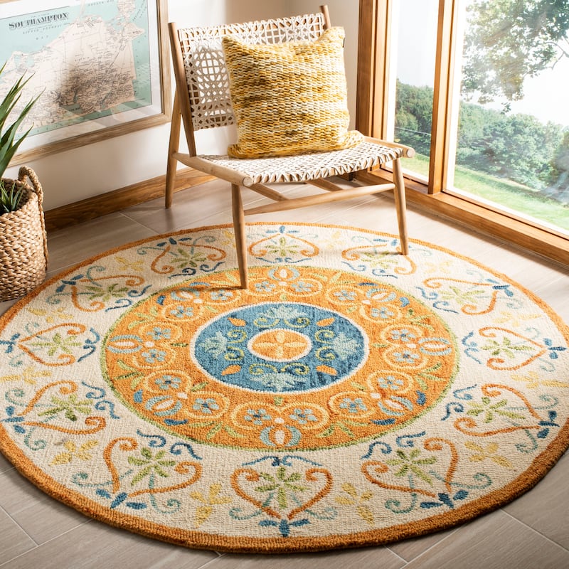 SAFAVIEH Handmade Novelty Lisbeth Ornate Wool Rug - 6' Round - Rust/Ivory