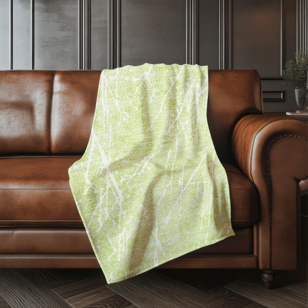 Premium Machine Washable Contemporary Fragment Sherpa Throw Blanket