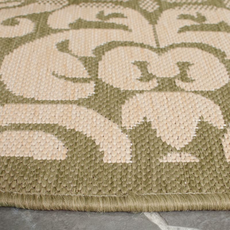 SAFAVIEH Courtyard Peggie Indoor/ Outdoor Patio Backyard Rug
