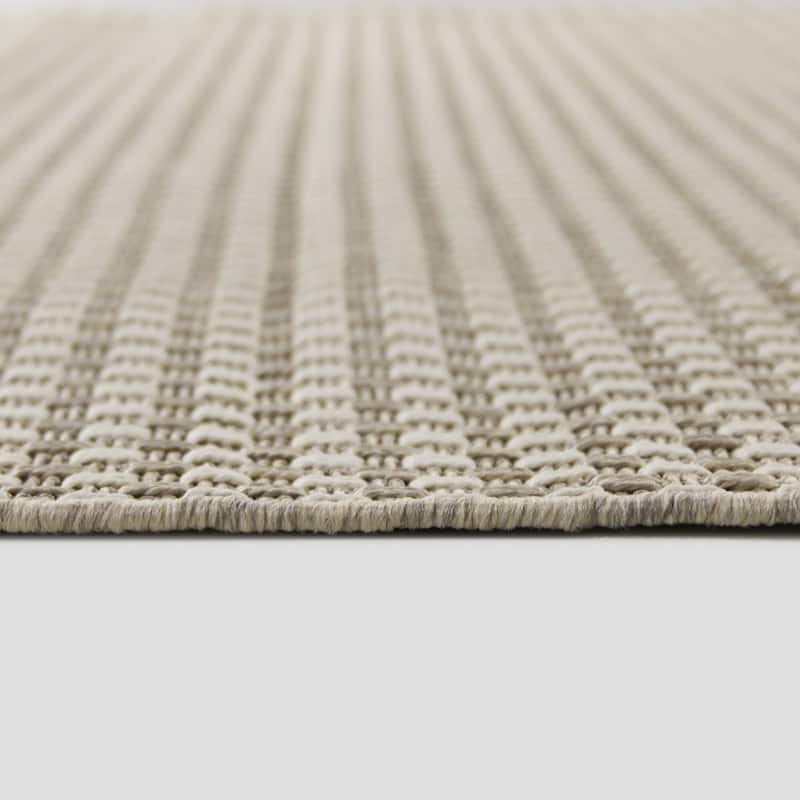 Eduarda Checkered Indoor/Outdoor Area Rug
