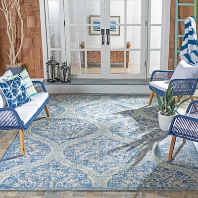 SAFAVIEH Courtyard Zakiyyah Indoor/ Outdoor Waterproof Patio Backyard Rug