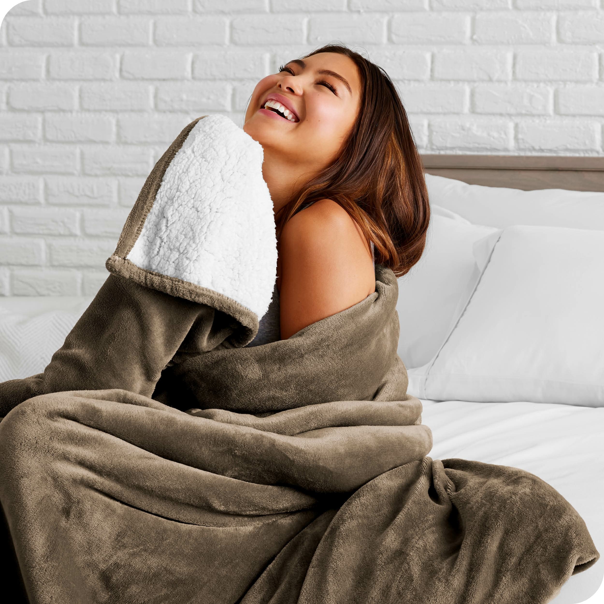 Bed bath and beyond blanket hoodie new arrivals