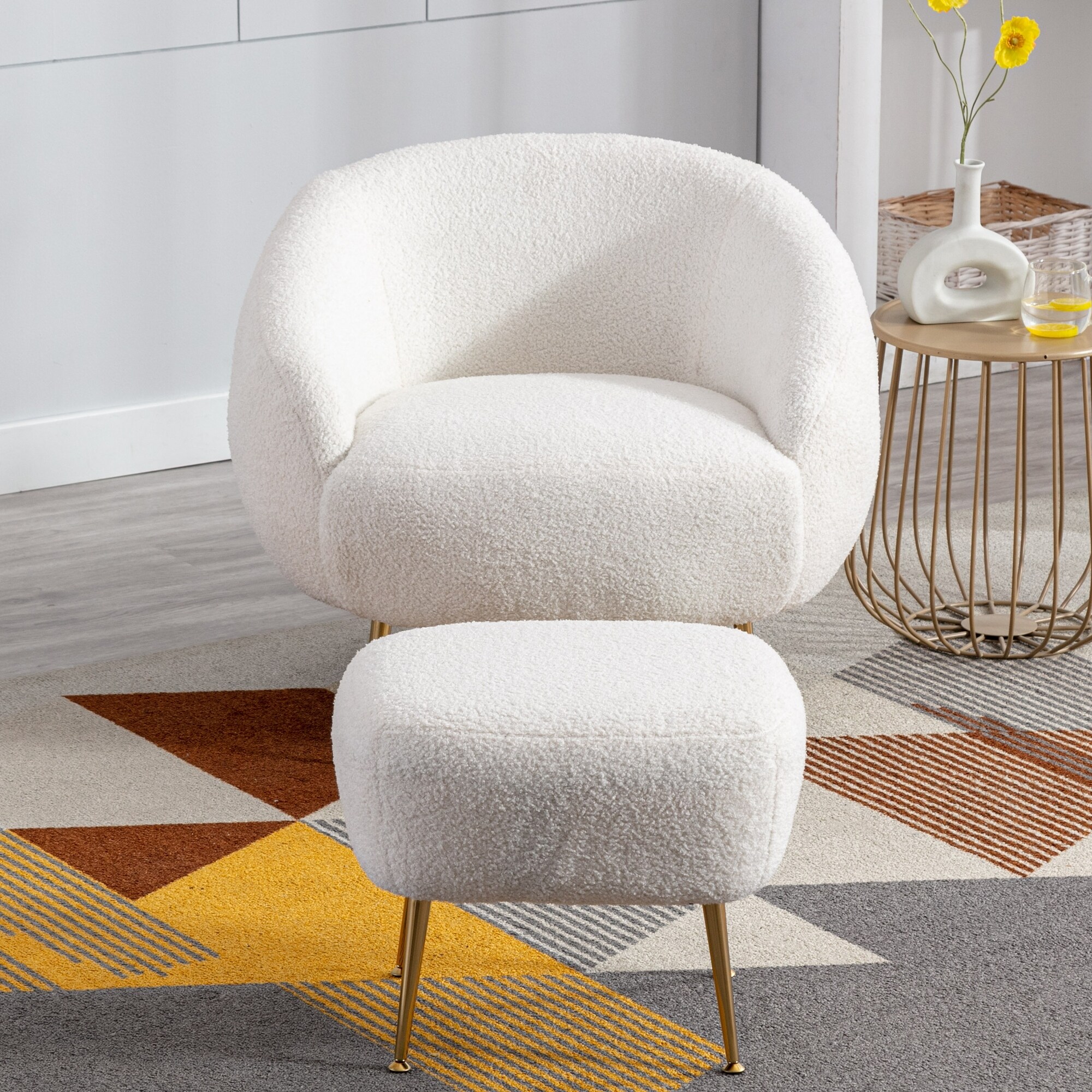Plush store comfy chair