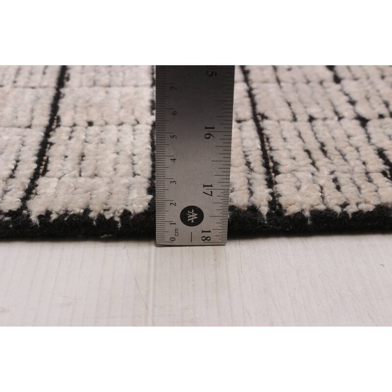 ECARPETGALLERY Hand Loomed Kashkuli Gabbeh Ivory Silk Rug - 8'0 x 9'3