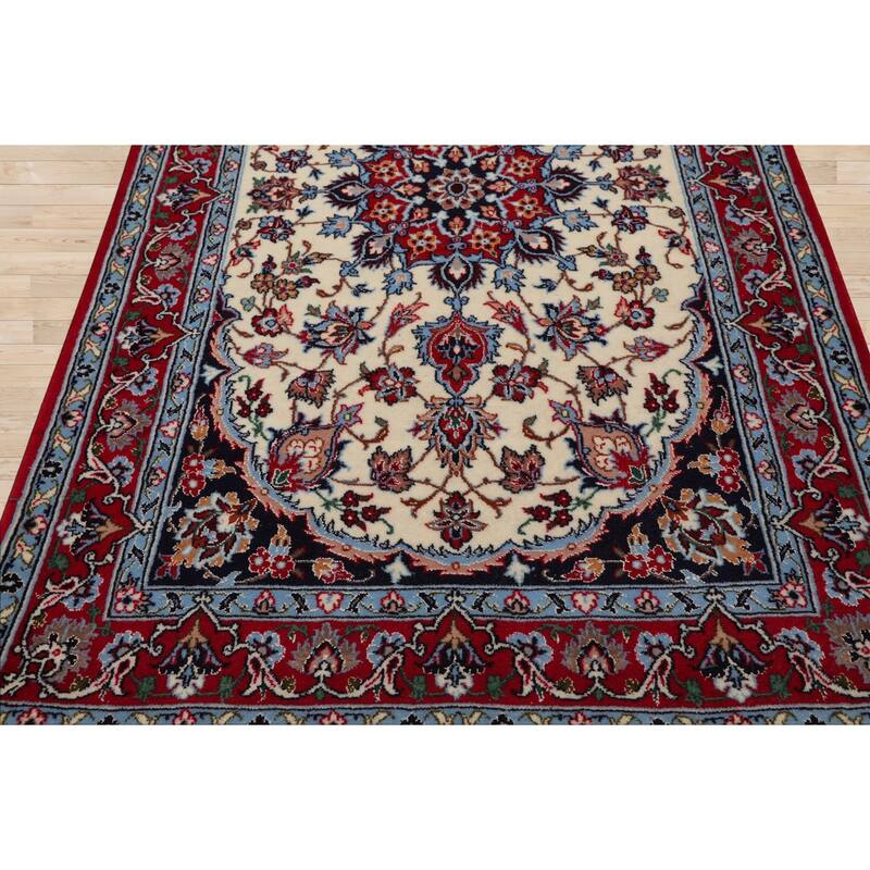 2'4''x3'7'' Hand Knotted Wool Ivory Isfahan Traditional 500 KPSI Rug - 2' 4'' x 3' 7''