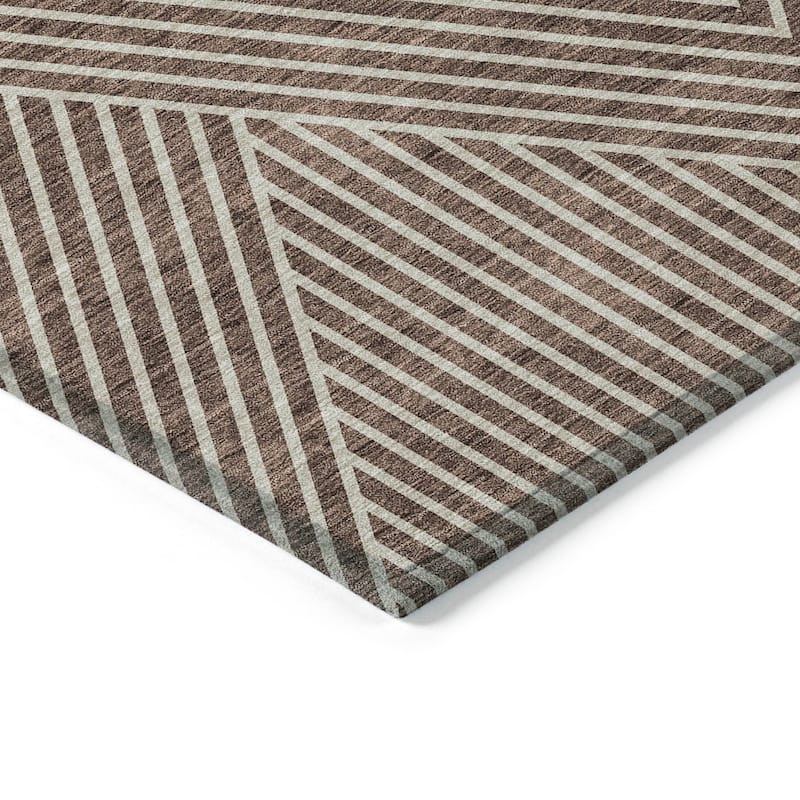 Machine Washable Indoor/ Outdoor Modern Geo Chantille Rug