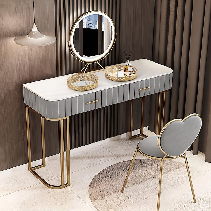 Glitzhome Set of 2 Round Metal Gold Mirrored Decorative Trays -13"/15"L