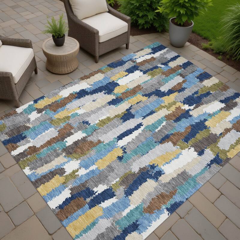 Machine Washable Indoor/ Outdoor Contemporary Stacks Chantille Rug