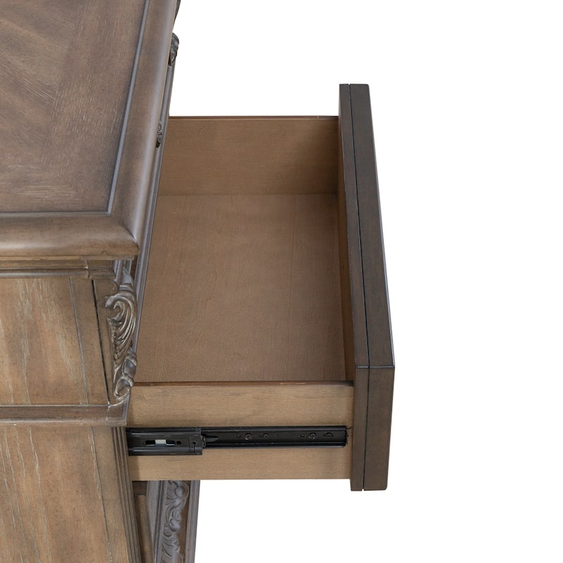 Liberty Furniture Carlisle Court Poster Bed, Dresser & Mirror, Chest, Night Stand - King, Queen