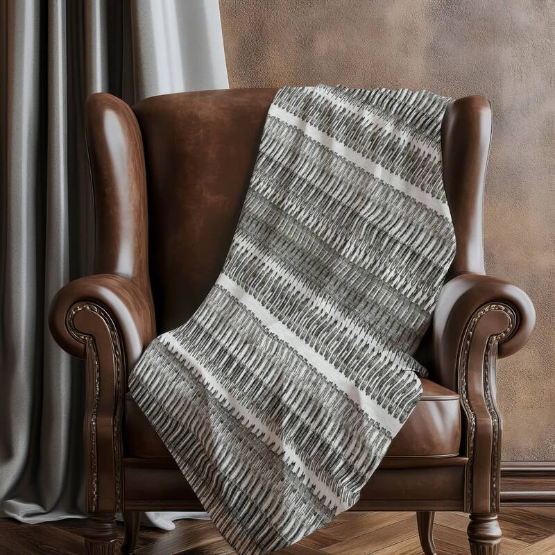 Premium Machine Washable Geo Stripes Sherpa Throw Blanket