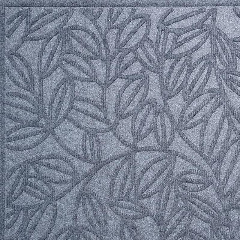 HomeRoots 24" X 36" Gray Botanical Leaves Outdoor Polypropylene Door Mat - 24' X '36