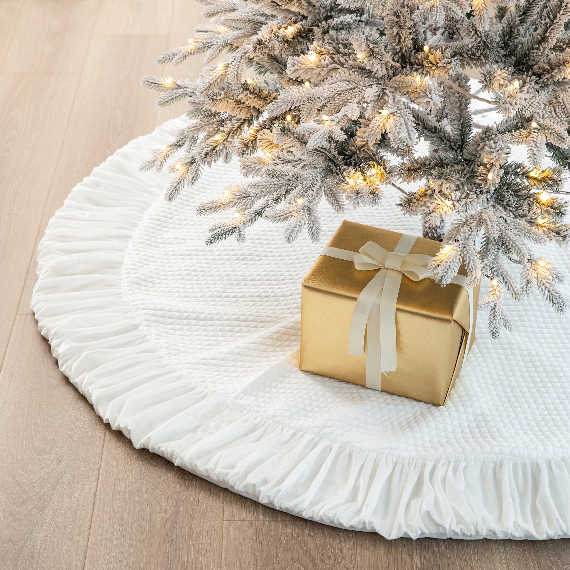 White tree skirt 60 on sale