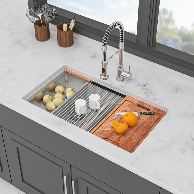 Undermount Double Bowl Quartz Kitchen Sink in White - 33'' x 19'' x 9.65''