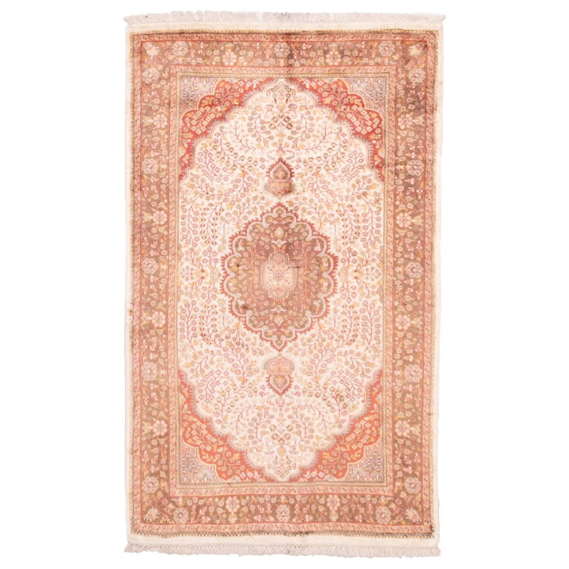 ECARPETGALLERY Hand-knotted Kashmir Cream Viscose Rug - 4'0 x 6'7