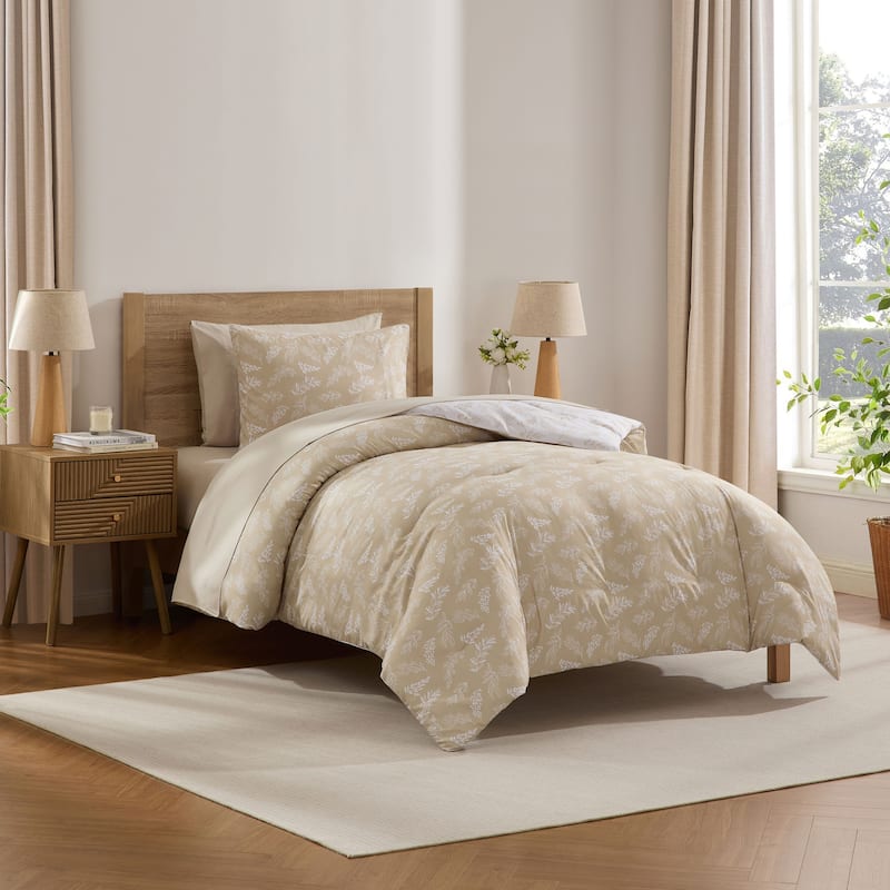 Empyrean 7 Pc Botanical Comforter Set with Sheets, Soft Breathable Lightweight Bedding Bag
