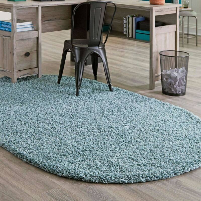 Shag Laurian Collection Area Rug