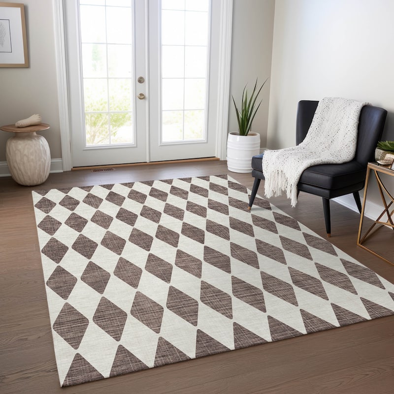 Machine Washable Indoor/ Outdoor Chantille Argyle Rug - Brown - 2'6" x 3'10"