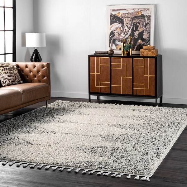 nuLOOM Moroccan Boho Chic Aztec Lined Tassel Shag Rug. Opens flyout.