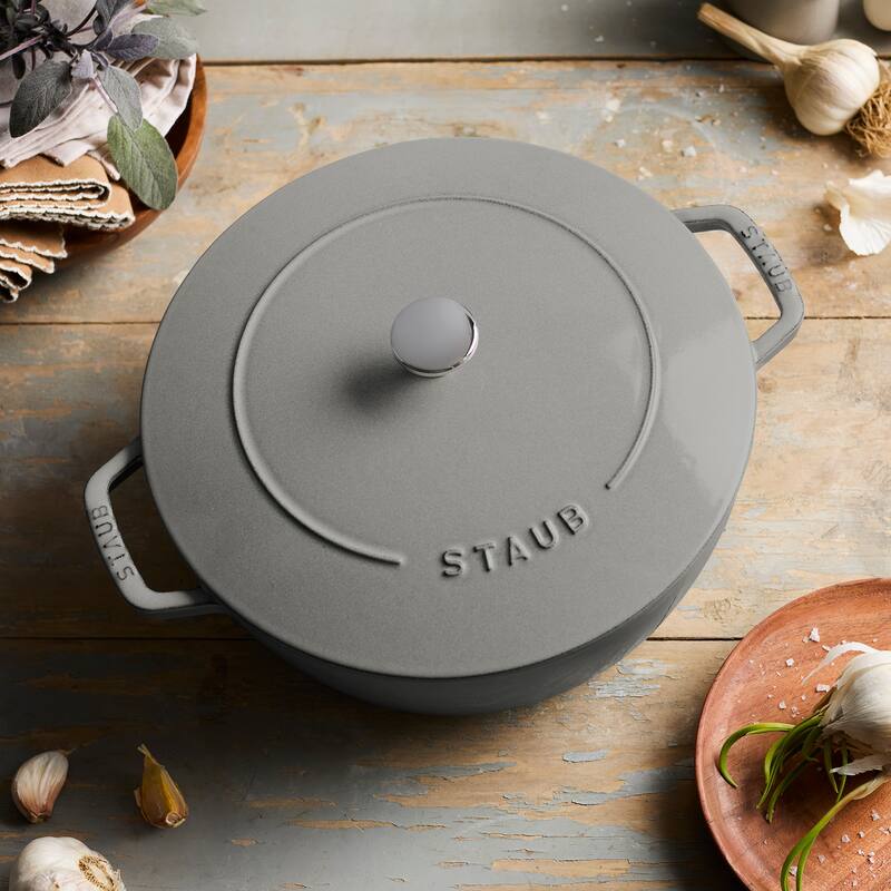 Staub Cast Iron Essential French Oven, Dutch Oven, 5-quart, serves 5-6, Made in France - 5-qt