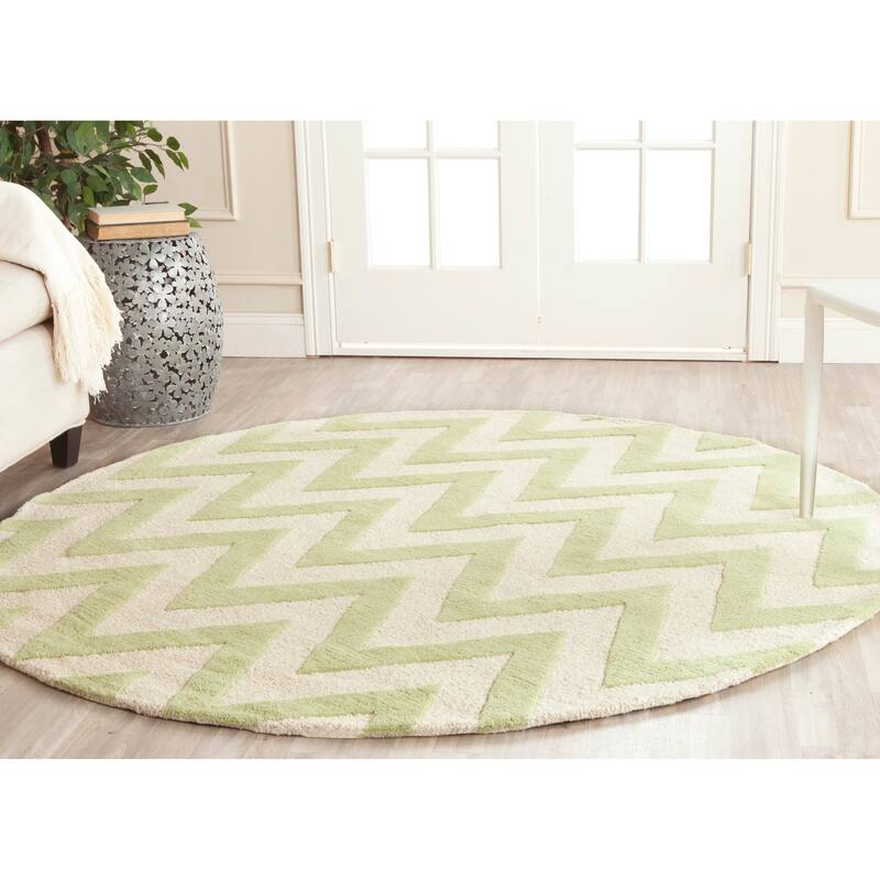 SAFAVIEH Handmade Cambridge Hicran Modern Moroccan Wool Rug - 6' Round - Light Green/Ivory