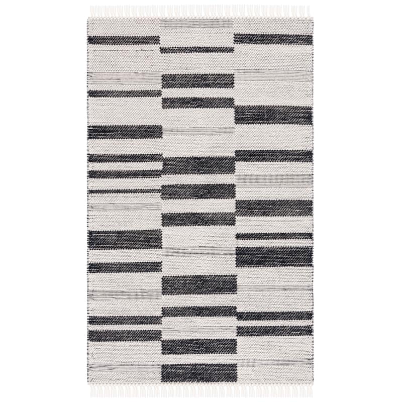 SAFAVIEH Handmade Natura Manaila Wool Rug - 6' Square - Ivory/Black