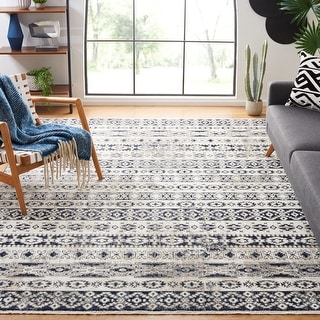SAFAVIEH Vintage Persian Gwenyth Rug