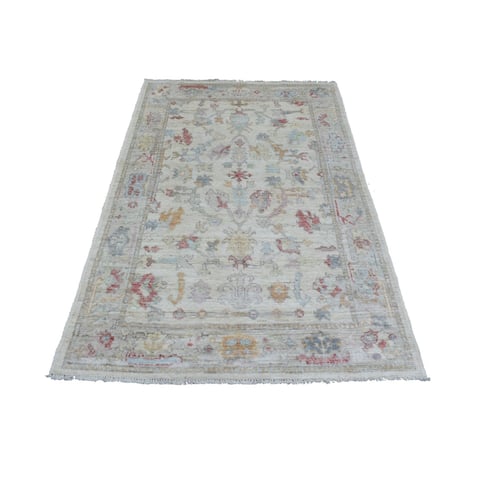Shahbanu Rugs Ivory Afghan Oushak with Beautiful Floral Patten, Hand Knotted, Natural Wool Oriental Rug (4'0" x 6'0")