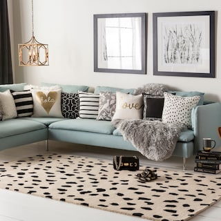 Livabliss Tunas Handmade Animal Print Wool Area Rug