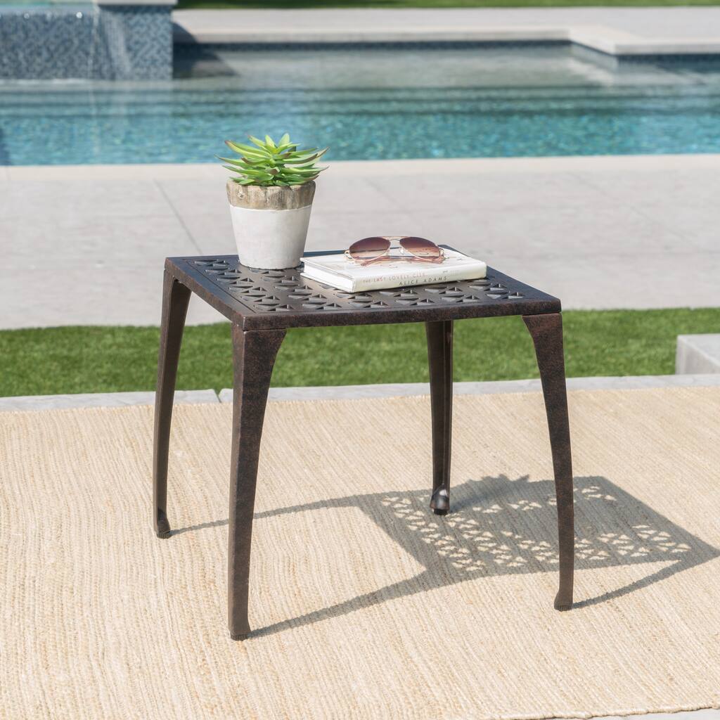 Outdoor 18" Side Table - 7.43