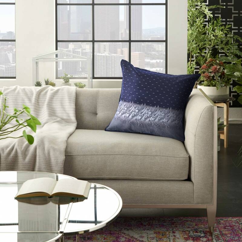 HomeRoots 20" X 20" Navy And White 100% Cotton Geometric Zippered Pillow