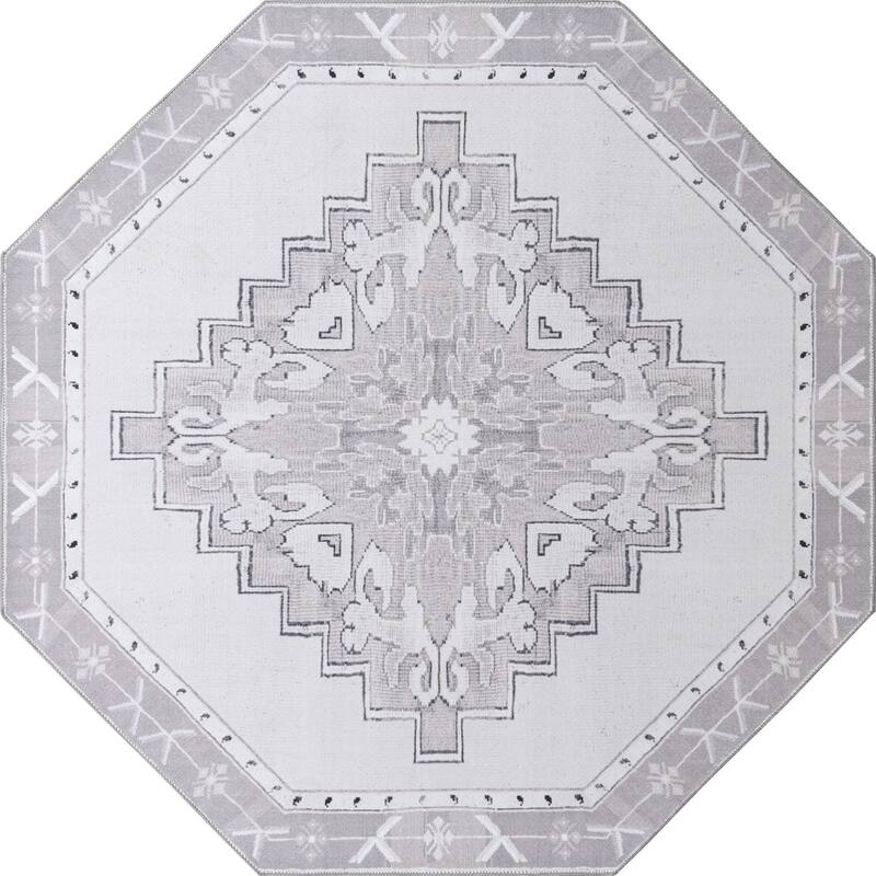 Traditional Rine Collection Area Rug