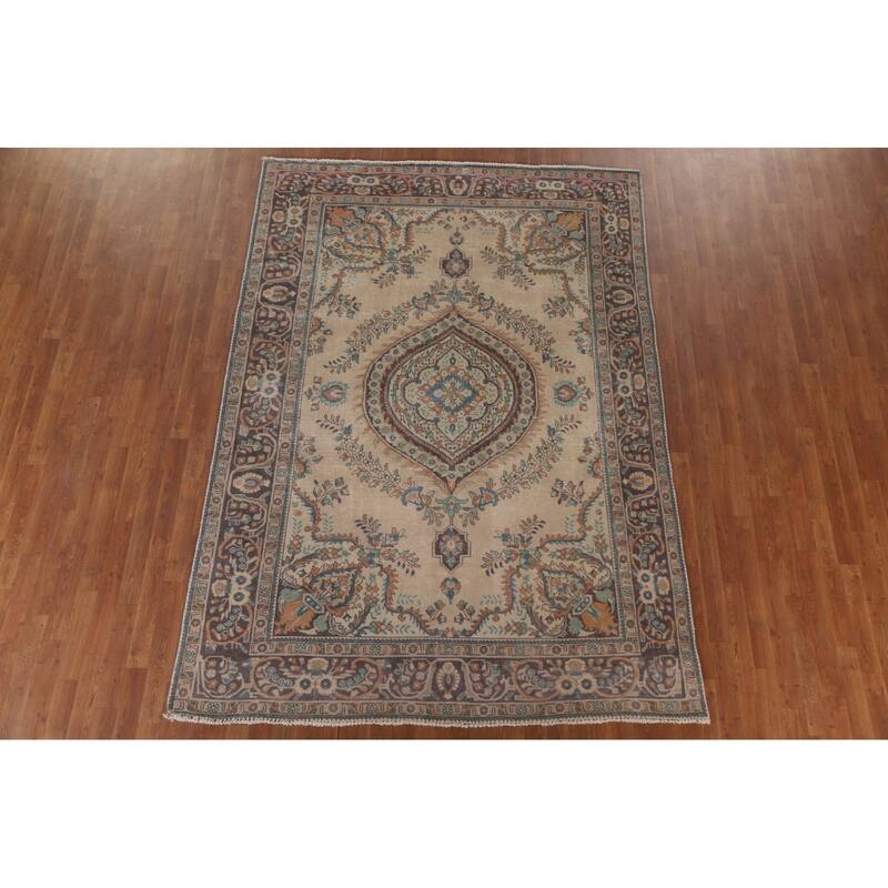 Hand Knotted Oriental 100% Wool Carpet Traditional Floral Beige & Ivories Tabriz Area Rug - 9' 6'' X 6' 7''