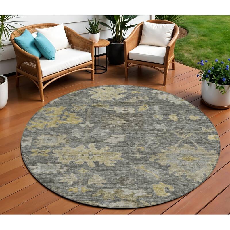 HomeRoots Floral Traditional Rectangle Outdoor Rug - 8' Round