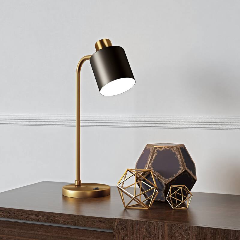 Carson Carrington Saittajarvi Table Lamp