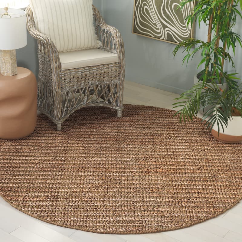 SAFAVIEH Flatweave Natural Nadette Fiber Farmhouse Jute Rug - 6' Round - Green/Natural