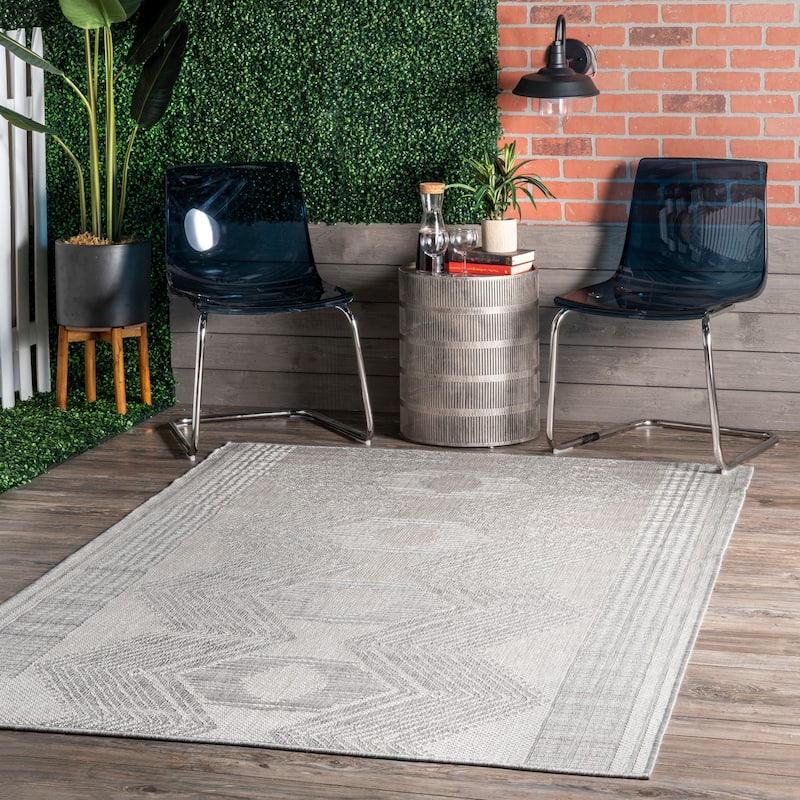 Nuloom Charlotte Contemporary Indoor/Outdoor Area Rug - 9'6" x 12' - Light Grey