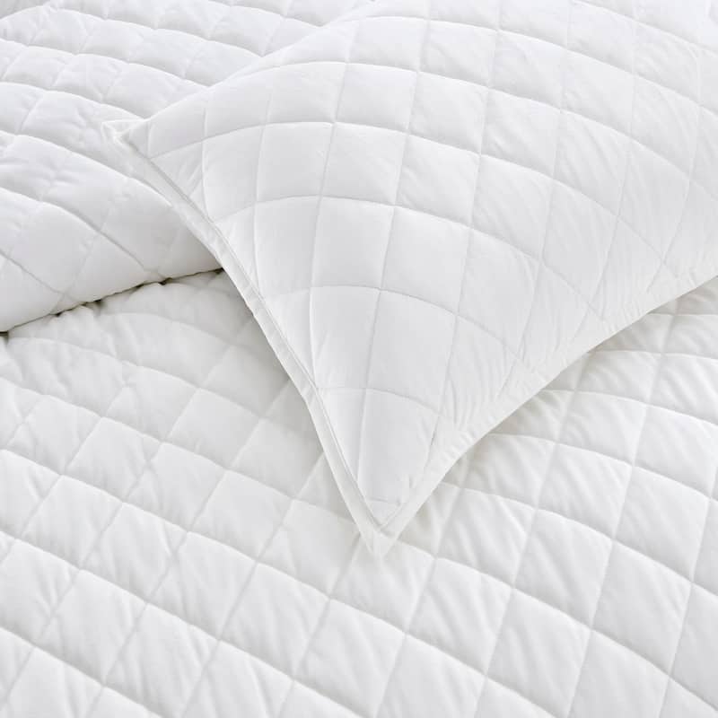 Pointehaven Heavy-Weight Oversized Diamond Design Velvet Quilt Sets