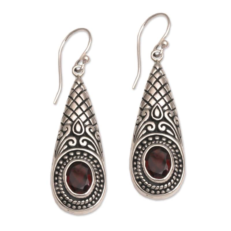 NOVICA Handmade Sterling Silver 'Sparkling Delight' Garnet Earrings (Indonesia) - 1.9*0.5